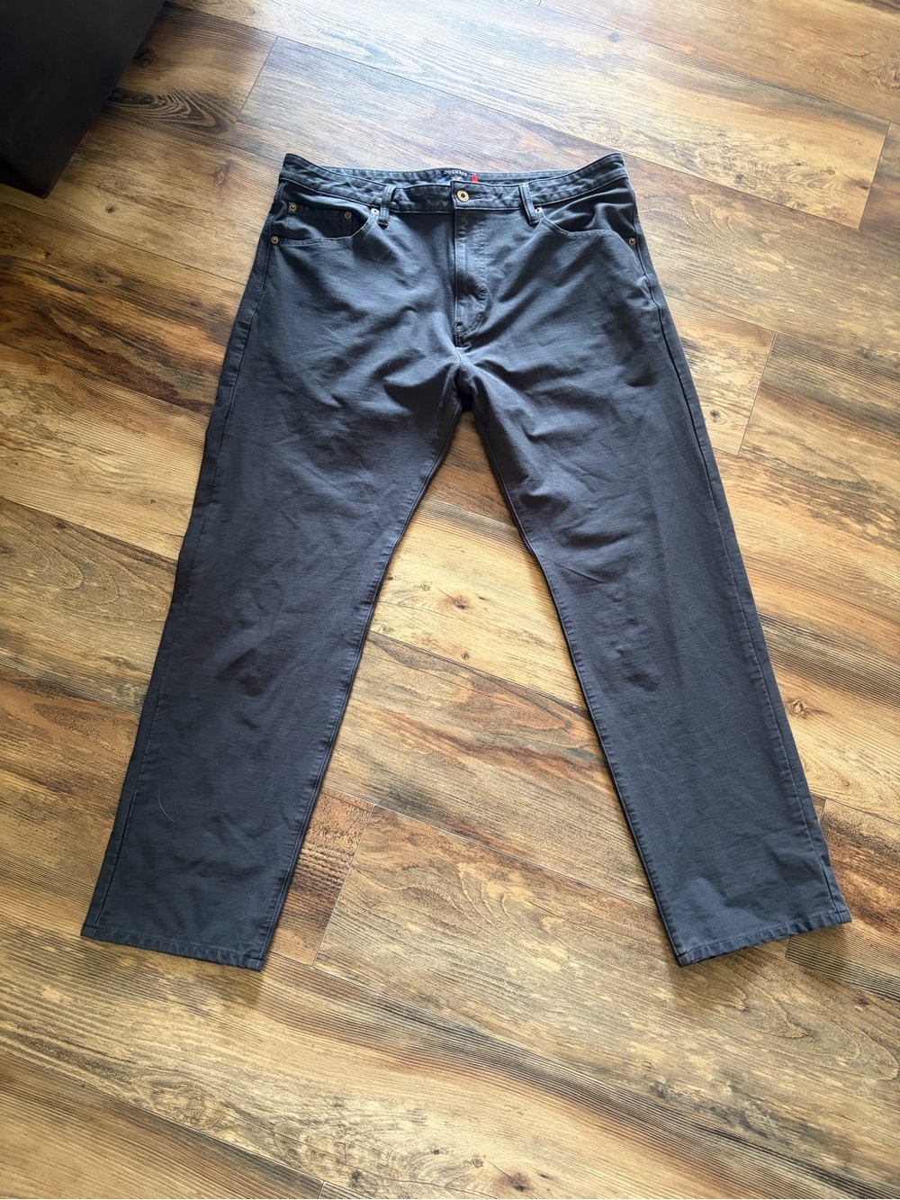 Dockers Men's Charcoal Gray Straight-Leg Chinos